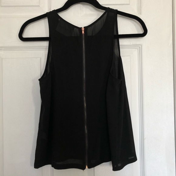 MinkPink Black Top with rose gold back zipper - Picture 4 of 4